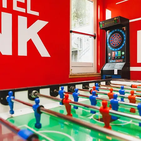 Hostal Link *