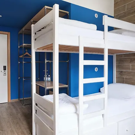 Link Hostel *
