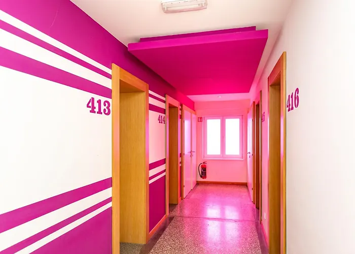 林克旅舍 旅馆 *